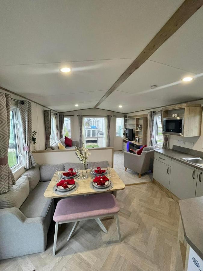 Supersonic Apartment Glasson Bagian luar foto